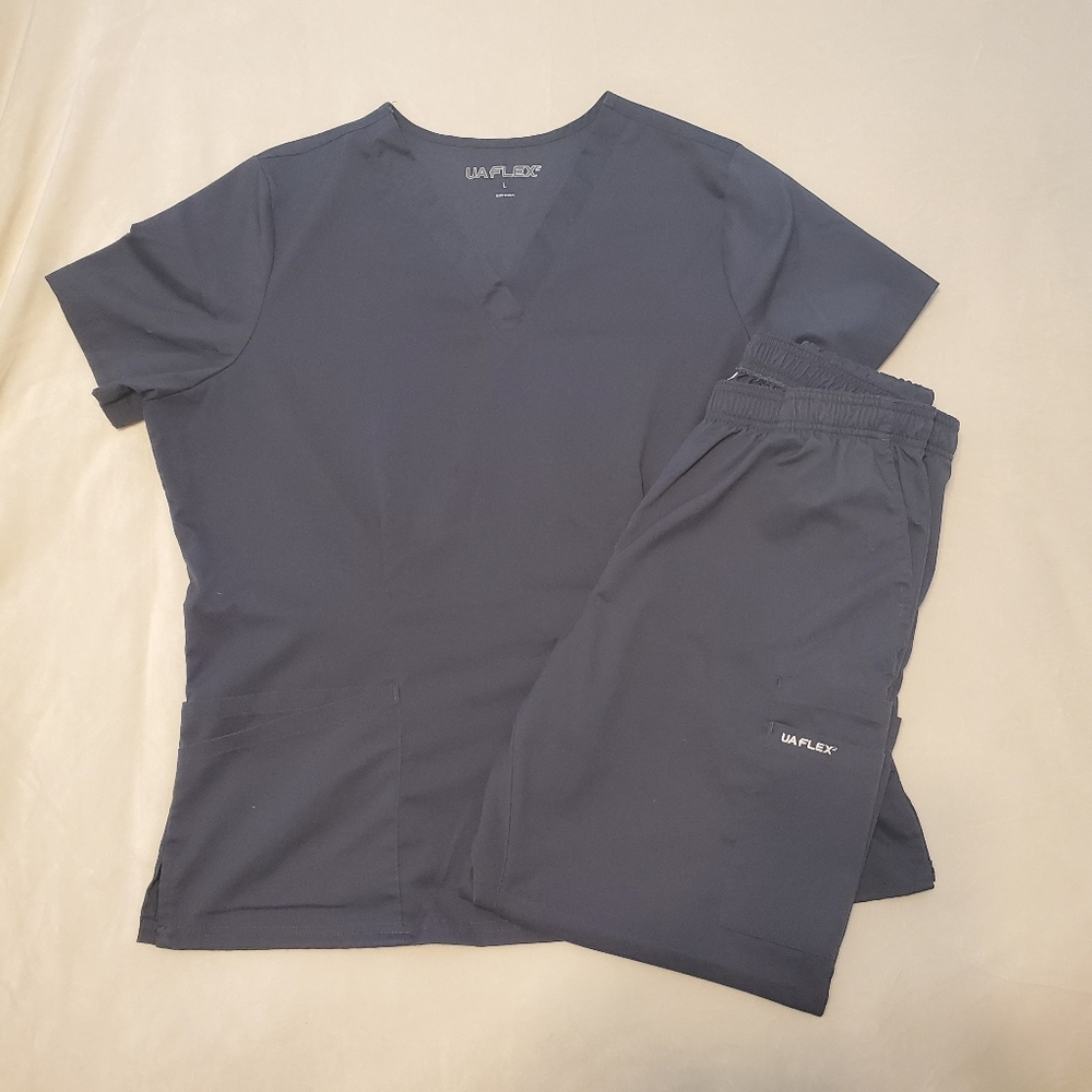 Uniform Advantage Flex2 Scrub Set